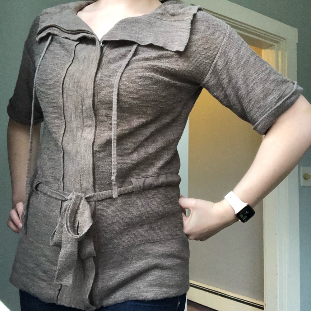 Loft Size Small Zip Up Top